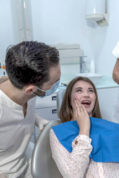 Best Emergency Denture Repair in Oregon, OH